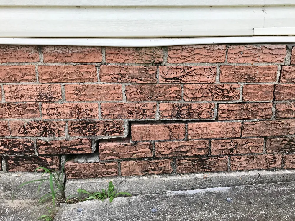 Foundation Settlement Guide - A Wall Cracking from Foundation Settlement