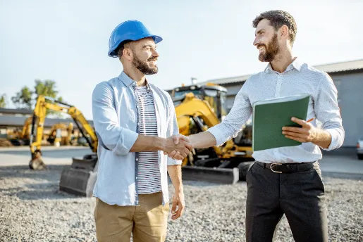 Steel Retaining Walls Guide - Two Contractors Shaking Hands