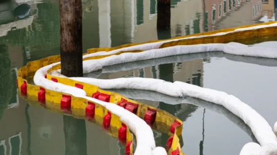 Temporary Water Barriers: Versatile Protection for Construction and Flood Control